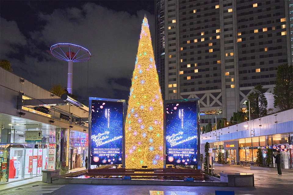东京巨蛋城冬季灯景圣诞树